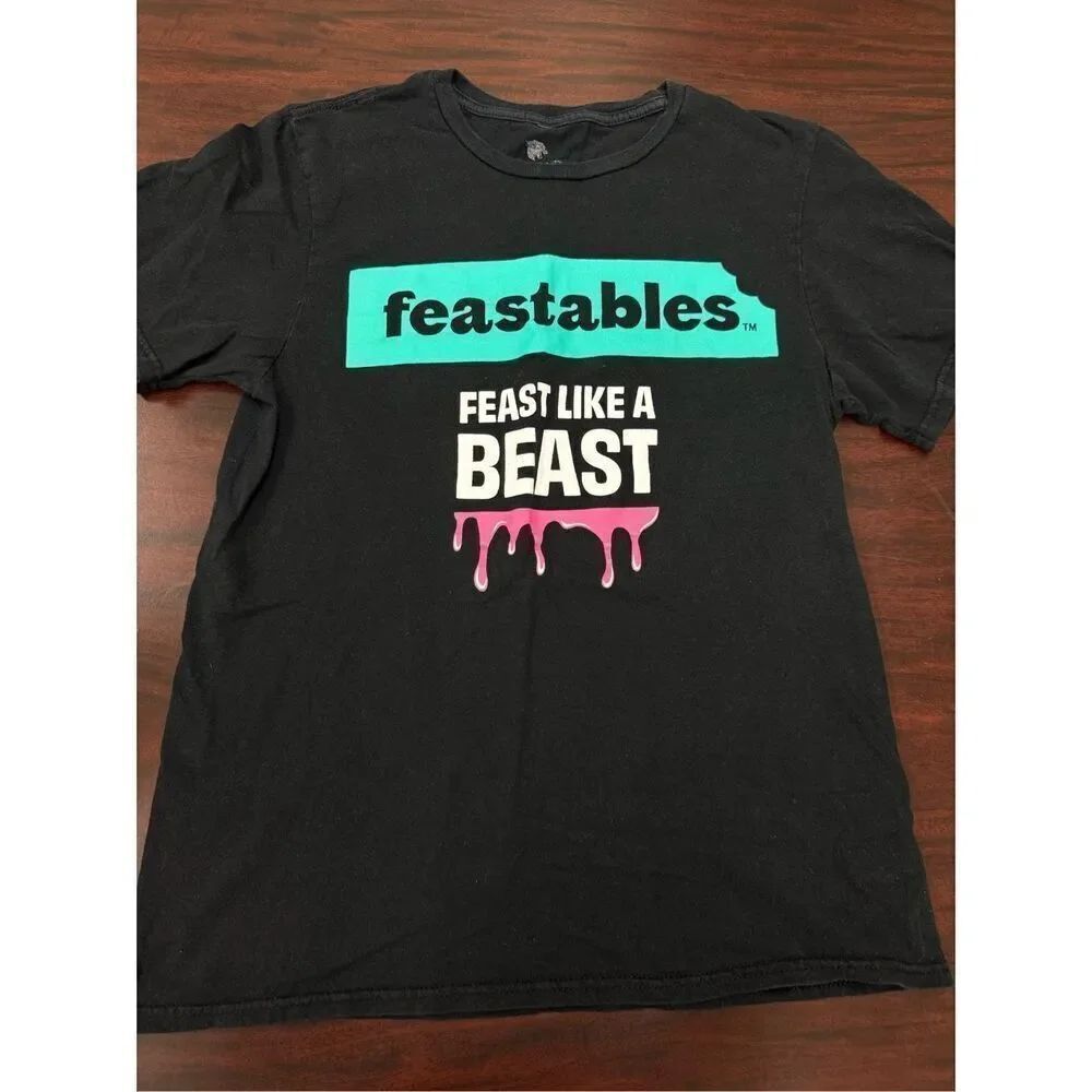 Feastables Mr. Beast Bar Men’s Black Short Sleeve Graphic Tee Size Small